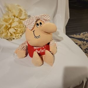 !#96**Russ Berrie Vint.   9" Plush Wilbur and friends.